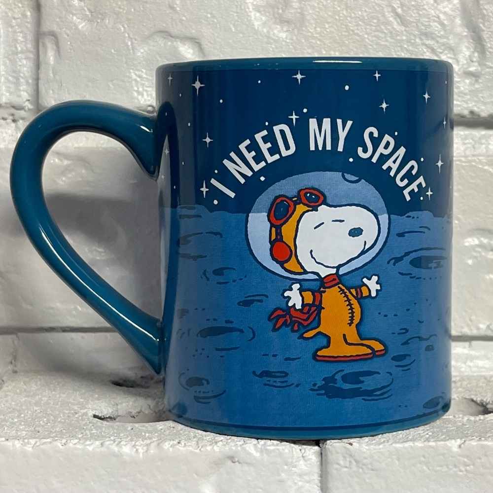 NEW Peanuts Snoopy 'I Need My Space' Mug